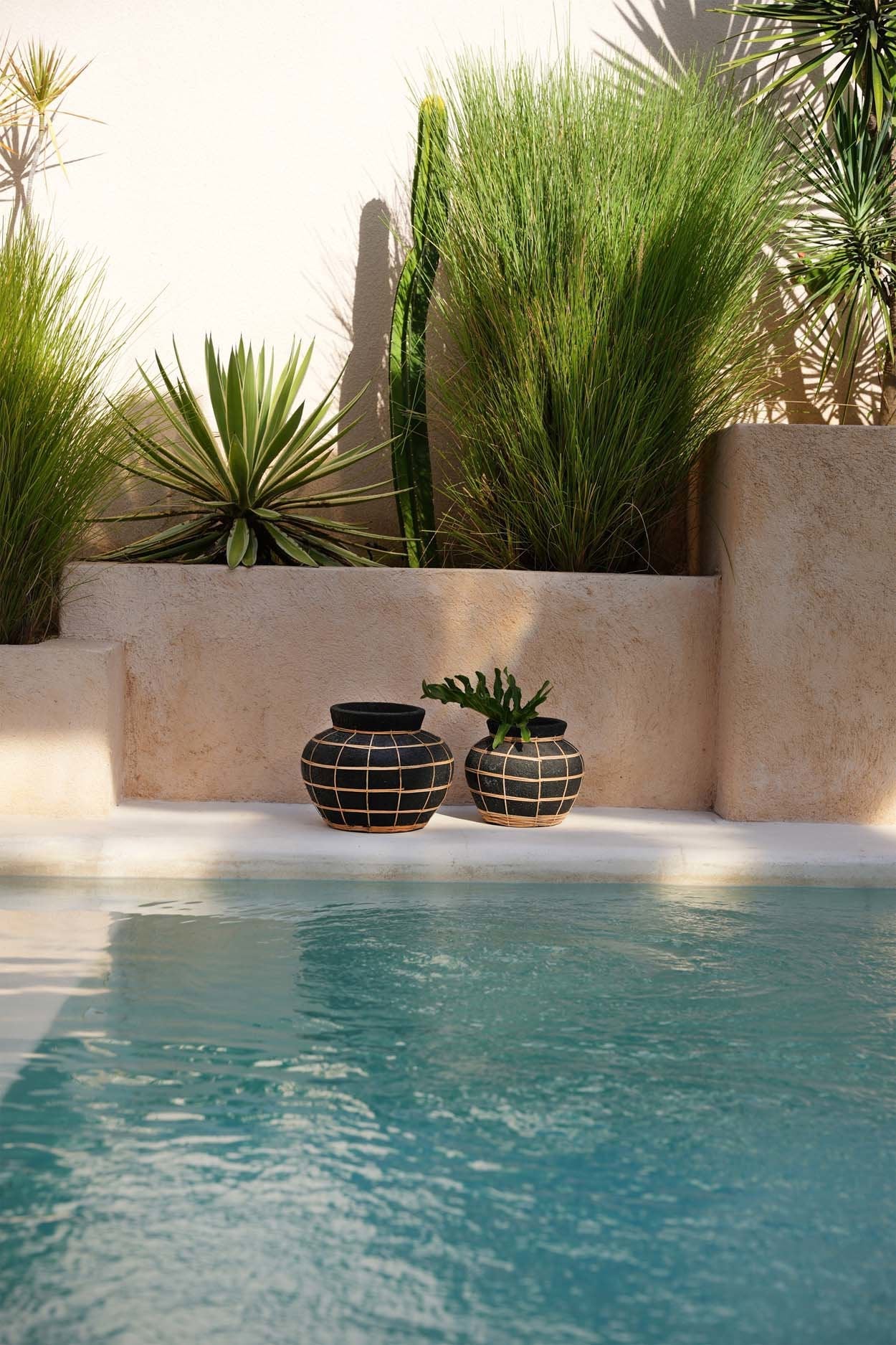 BB - Vaas The Belly - Zwart Natuurlook - L