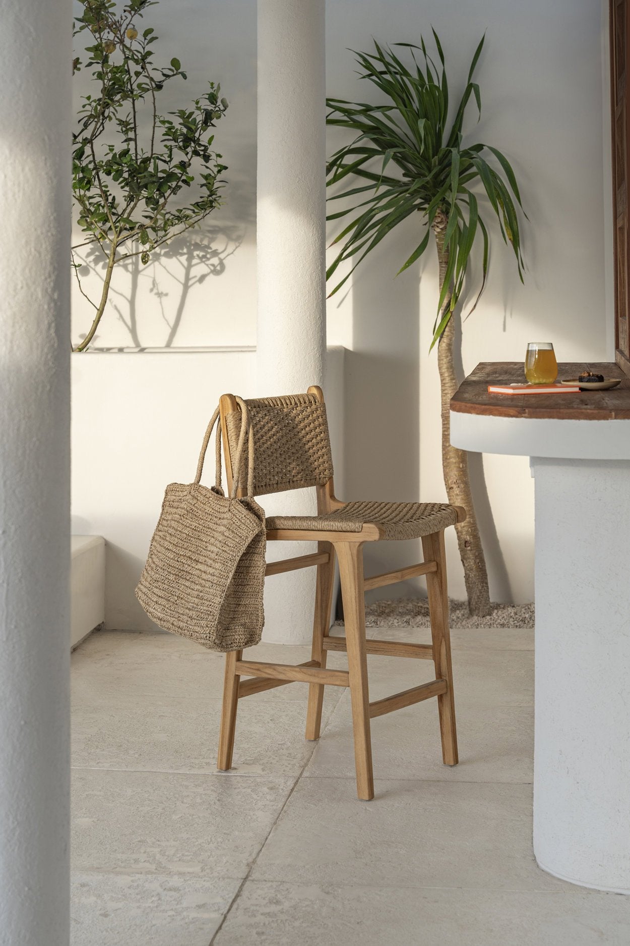 BB - Barkruk Meno - Buiten - 54x113x51cm