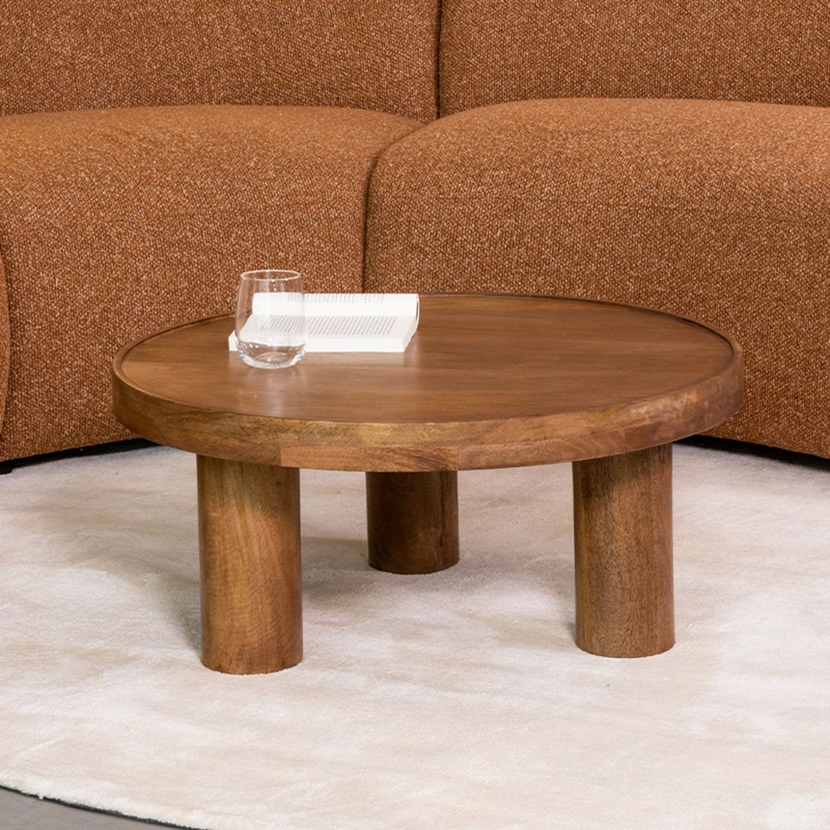 Label51 - Table basse Elly - Bois de manguier - Naturel - 70 x 70 x 31 cm