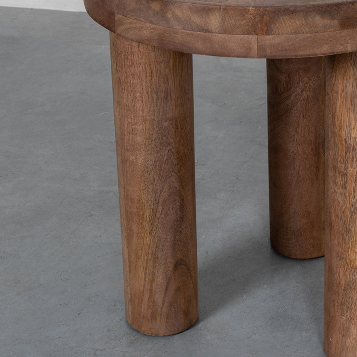 Label51 - Table d'appoint Elly - Bois de manguier - Naturel - 42 x 42 x 46 cm