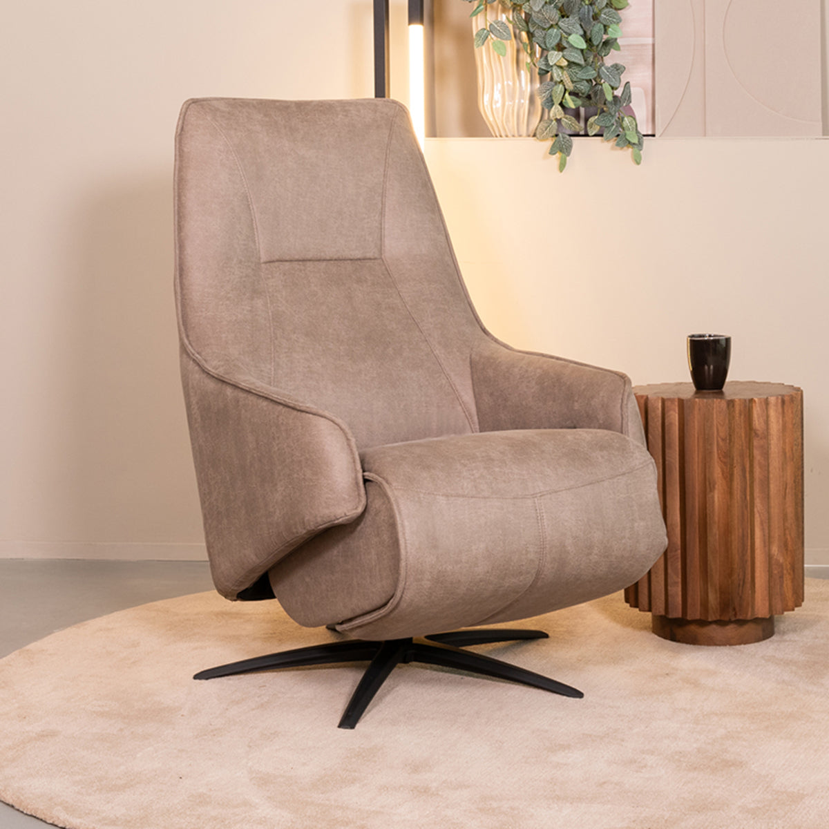 Label51 - Fauteuil relax électrique Odense - Microsuède - Taupe - 68 x 87 x 110 cm