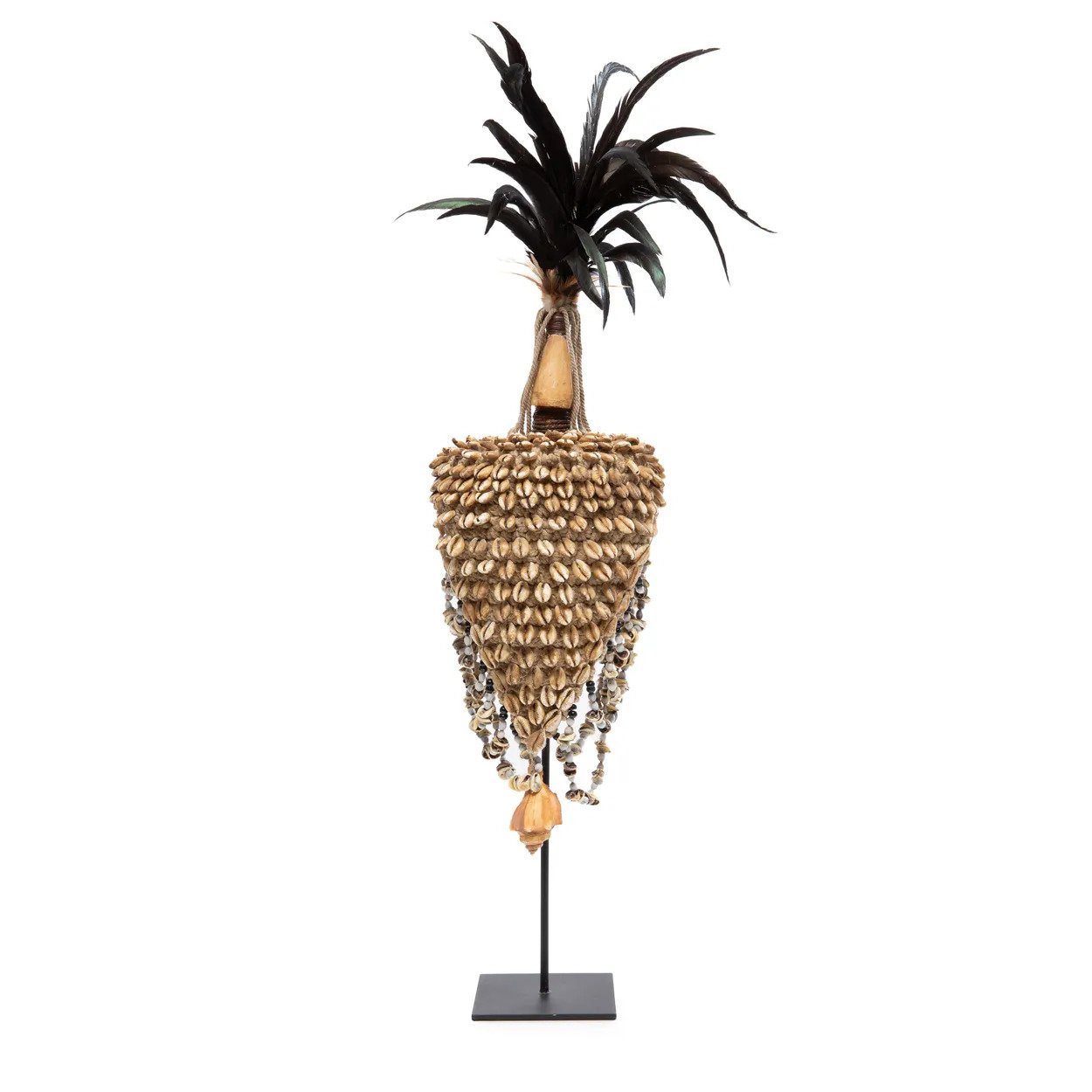 BB - Beeld Shell Hat op standaard - Natuurlook zwart