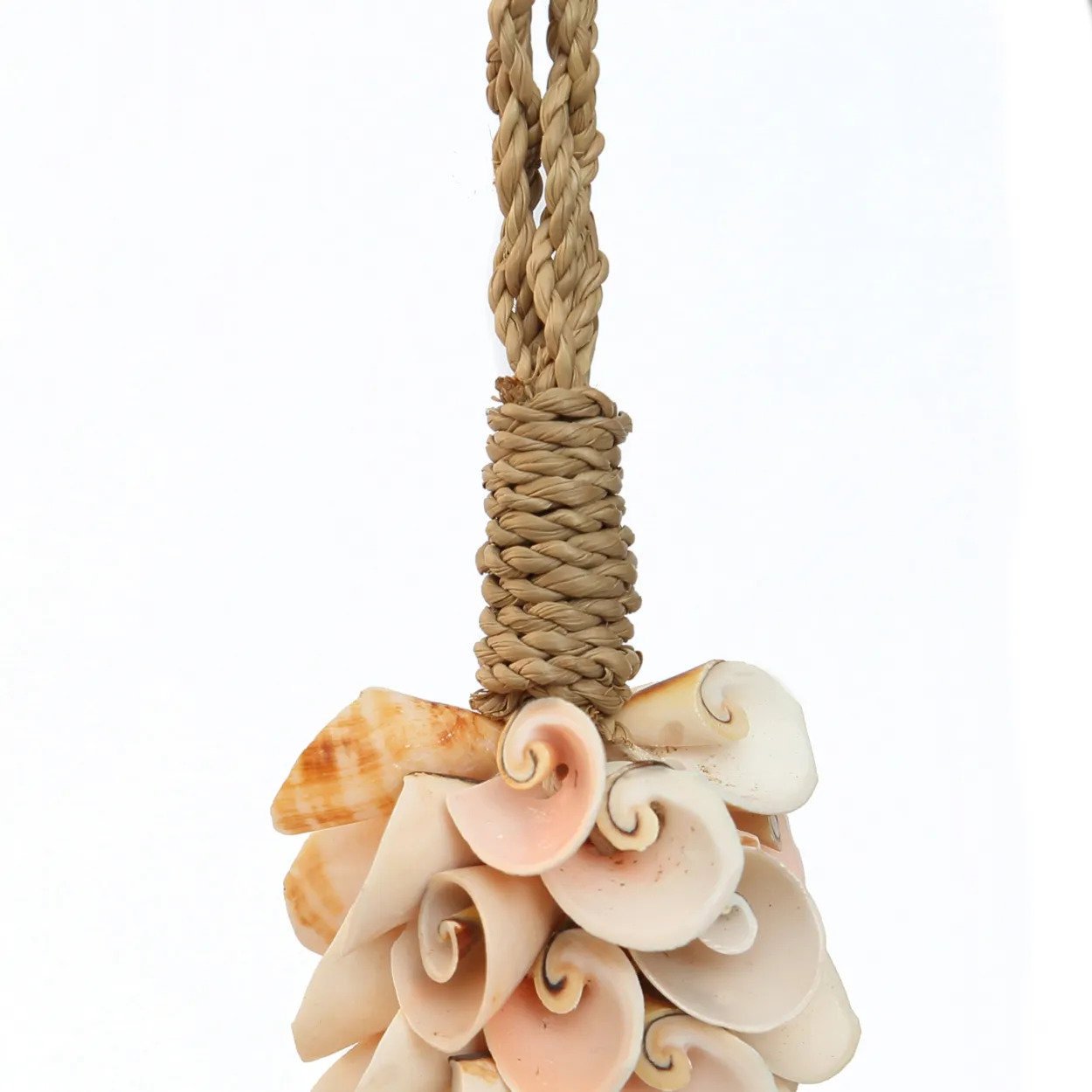 BB - Decoratieve Schelp & Katoenen Kwastje - Roze