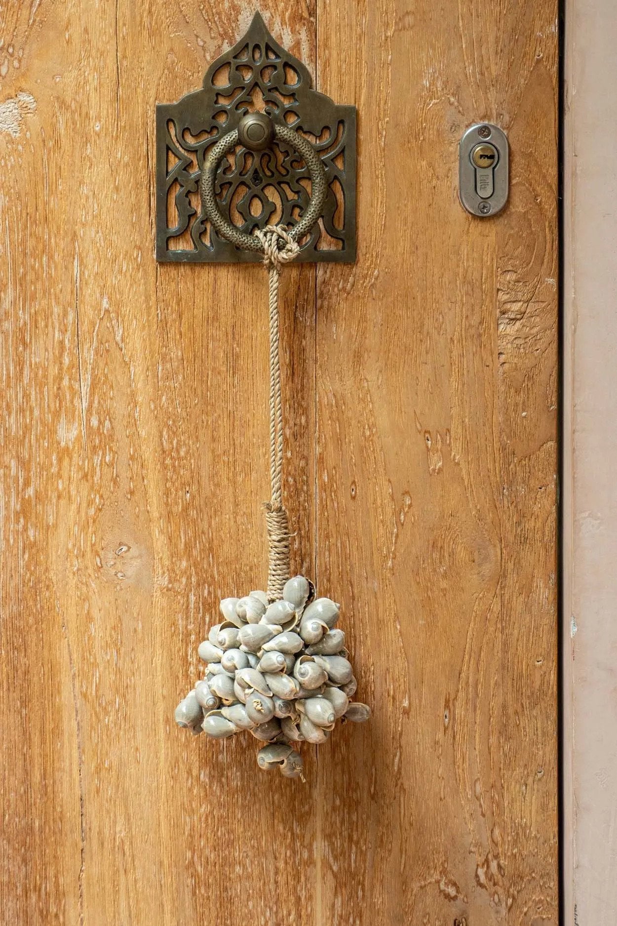 BB - Decoratie grijze schelpkwast