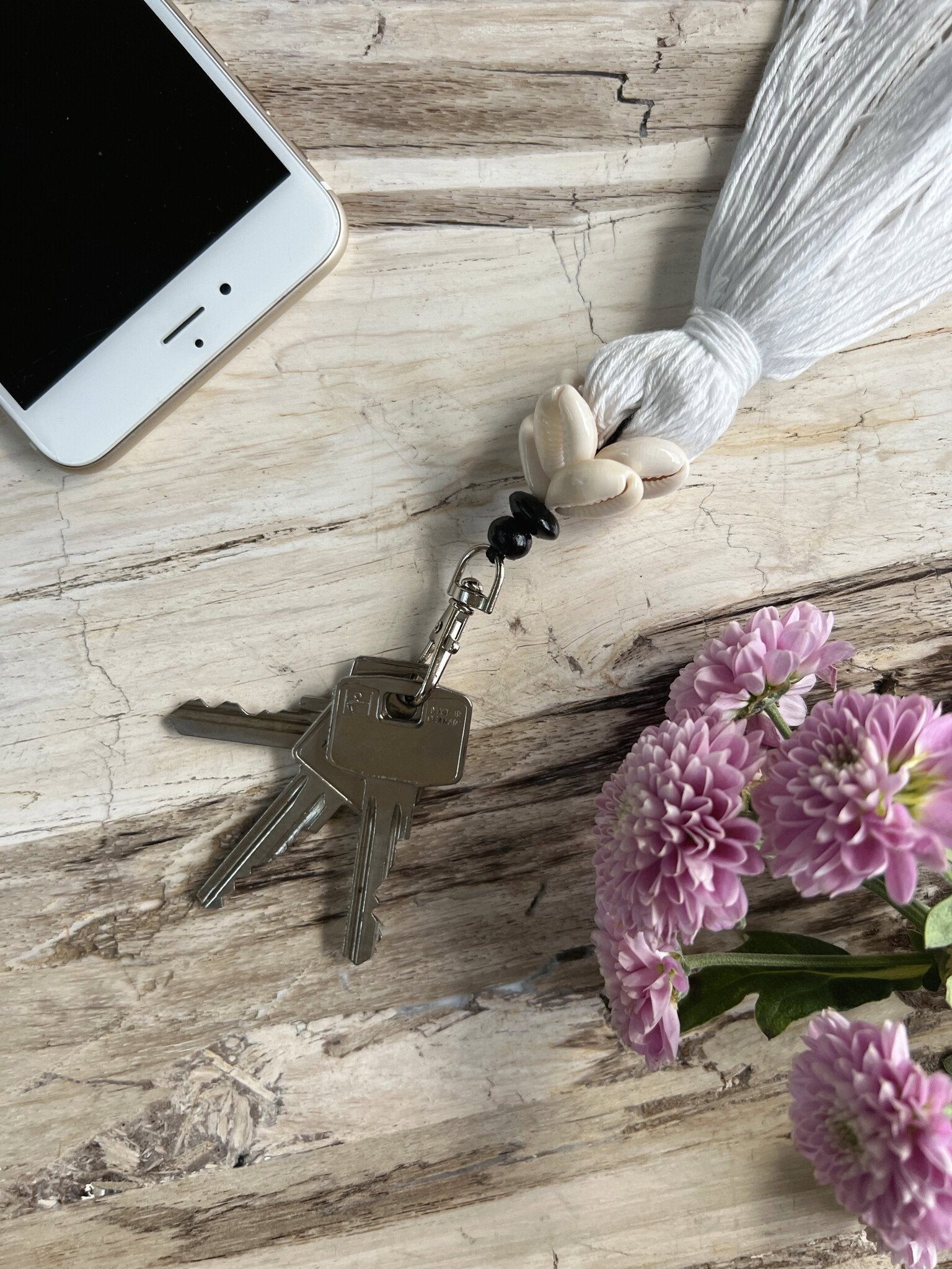 BB - Sleutelhanger Cowrie Tassel - Wit