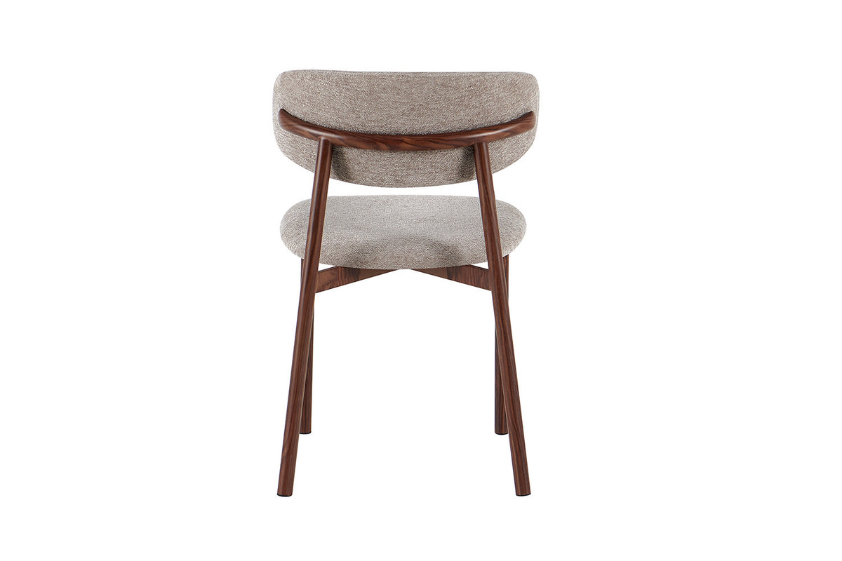 NIEUW - Stoel 'Coco' Walnoot - Stof Fabb Raven 30 Zand