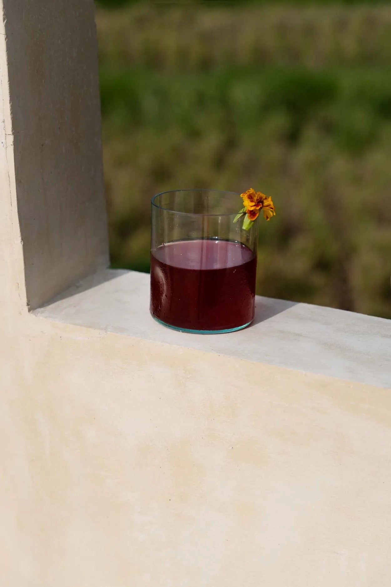 BB - Glas On the Rocks