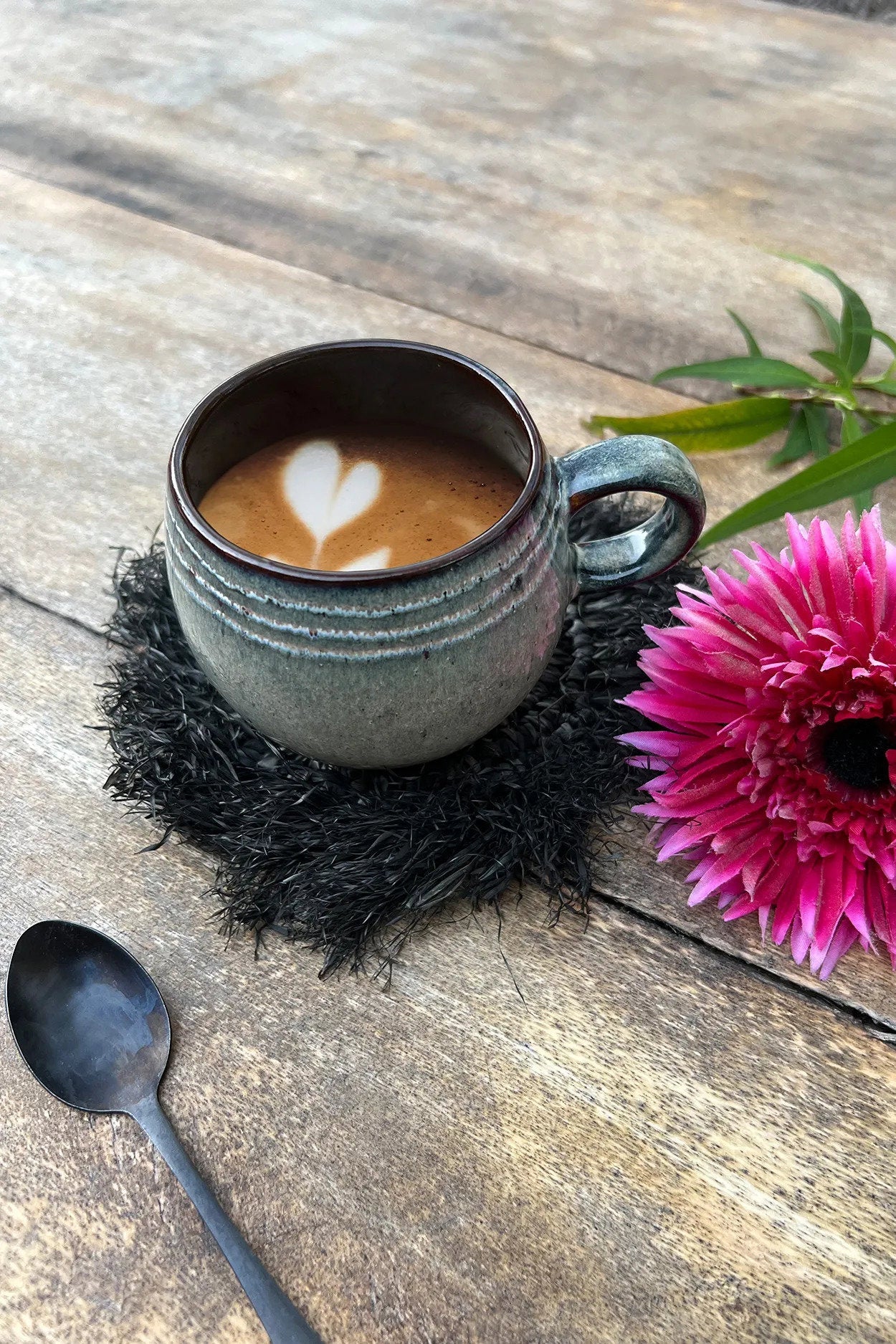 BB - Onderzetter Fringe Raffia - Zwart