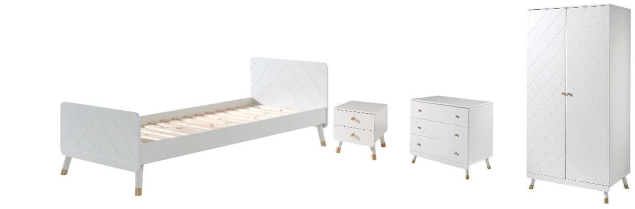 Deze BILLY-combinatie bestaat uit het witte BILLY-bed (90x200cm), de witte nachttafel, de 2-deurs kleerkast en de kommode.