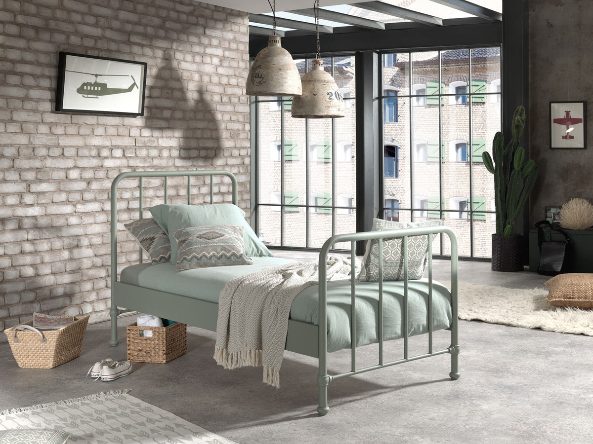 Vipack - Metalen bed BRONXX - Olijfgroen - 90x200 cm