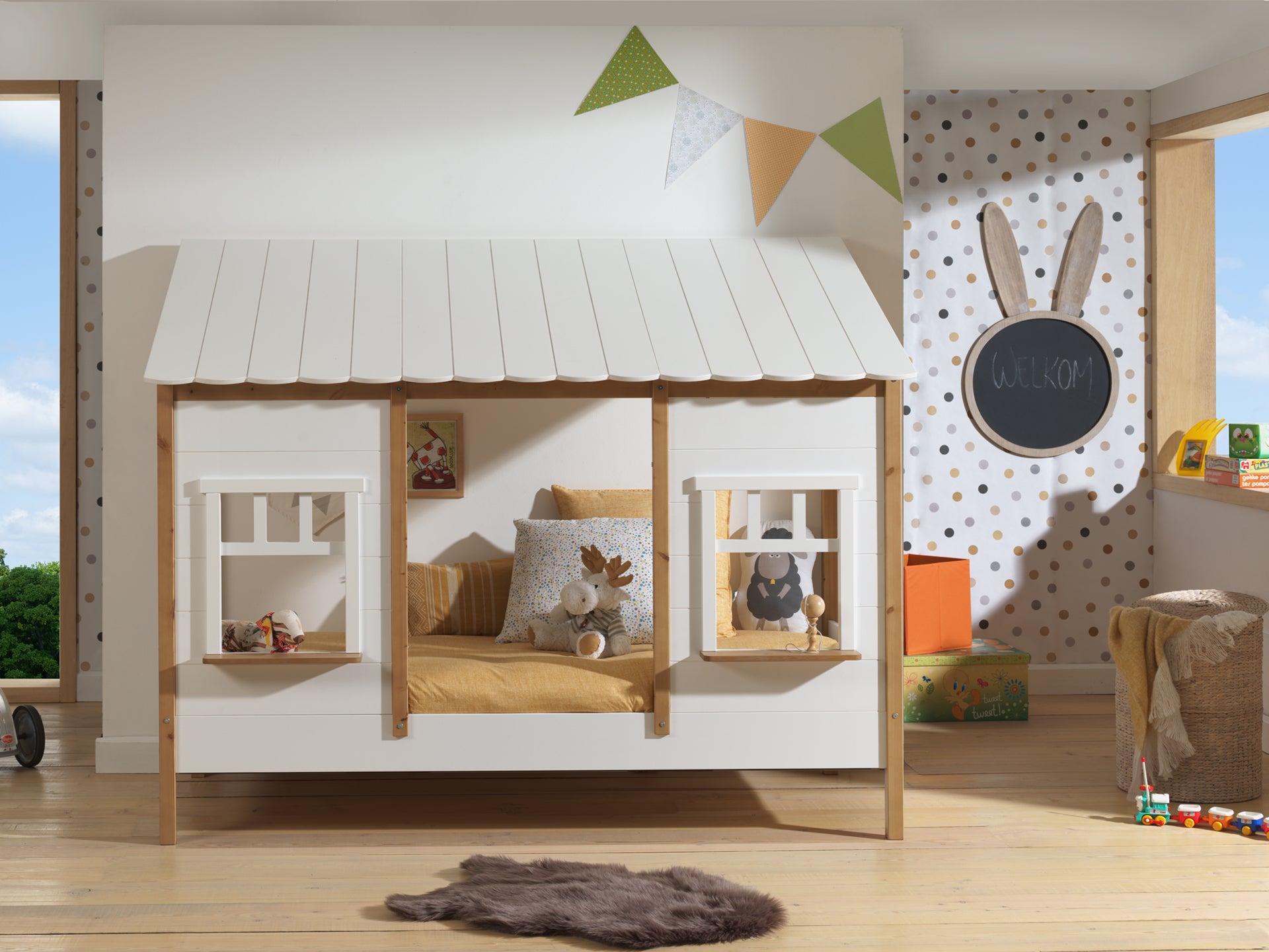 Deze Housebed-combinatie bestaat uit een huisbed en een bedlade