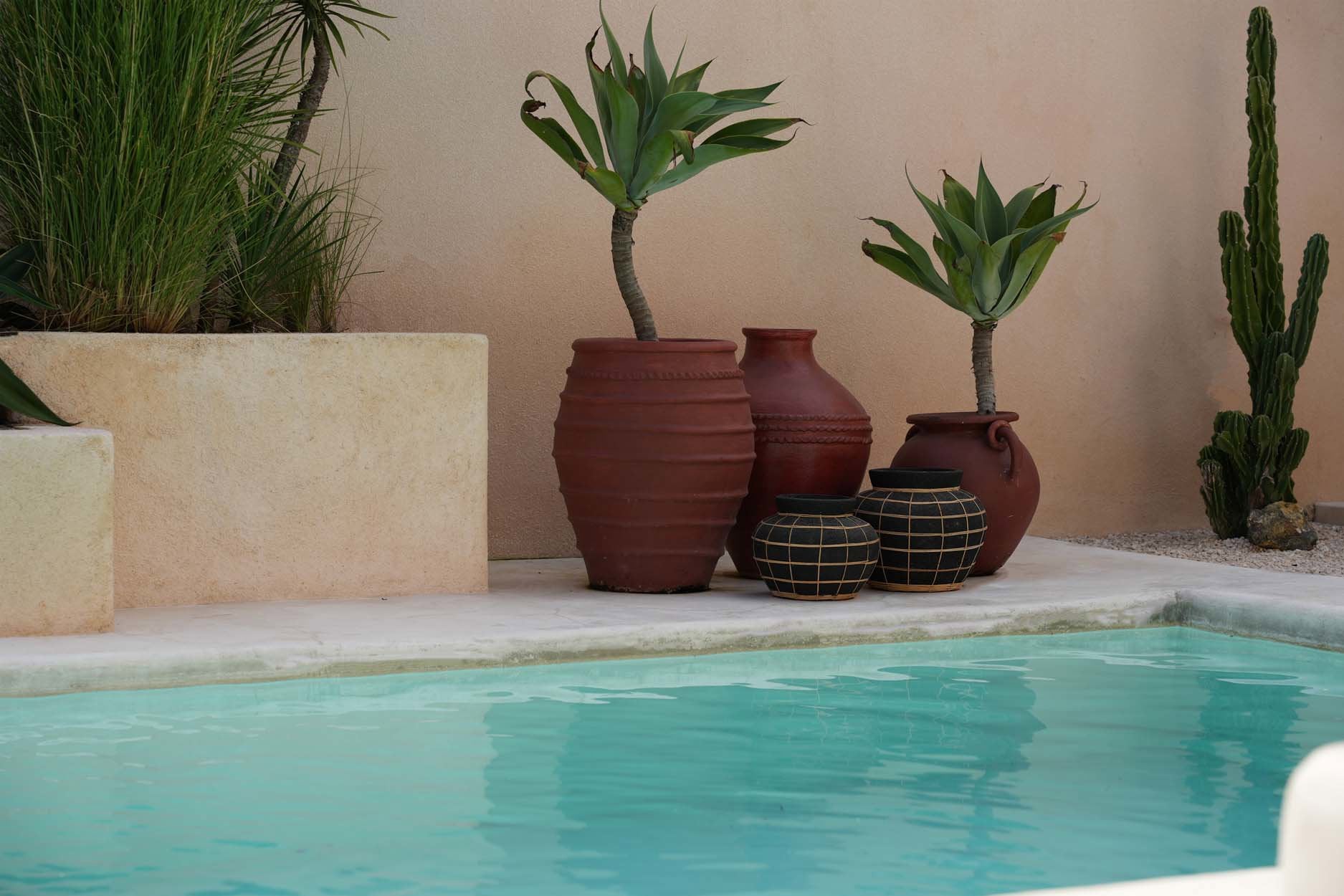 BB - Vaas The Belly - Zwart Natuurlook - L