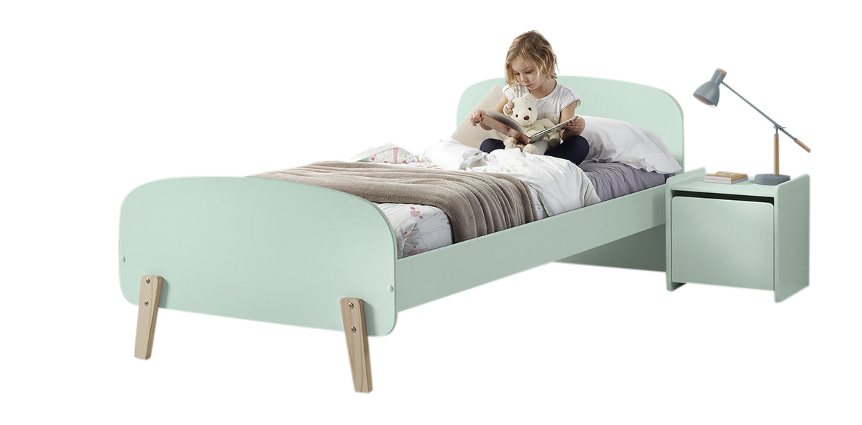 Deze KIDDY-combinatie in mintgroen bestaat uit een bed (90 x 200) en een bijpassend nachtkastje.