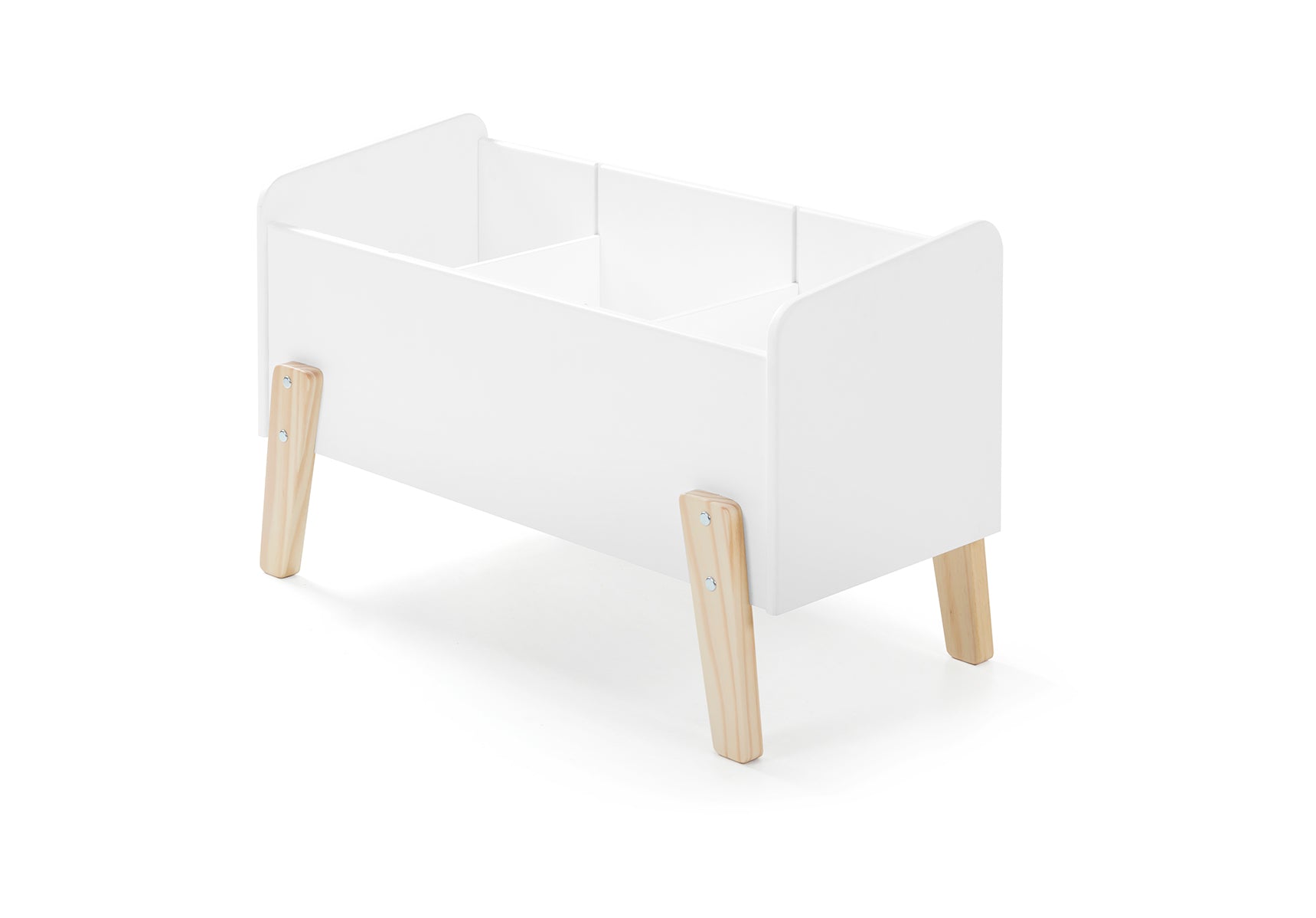 Deze KIDDY-combinatie in wit bestaat uit een bed (90 x 200), nachtkastje en speelkoffer.