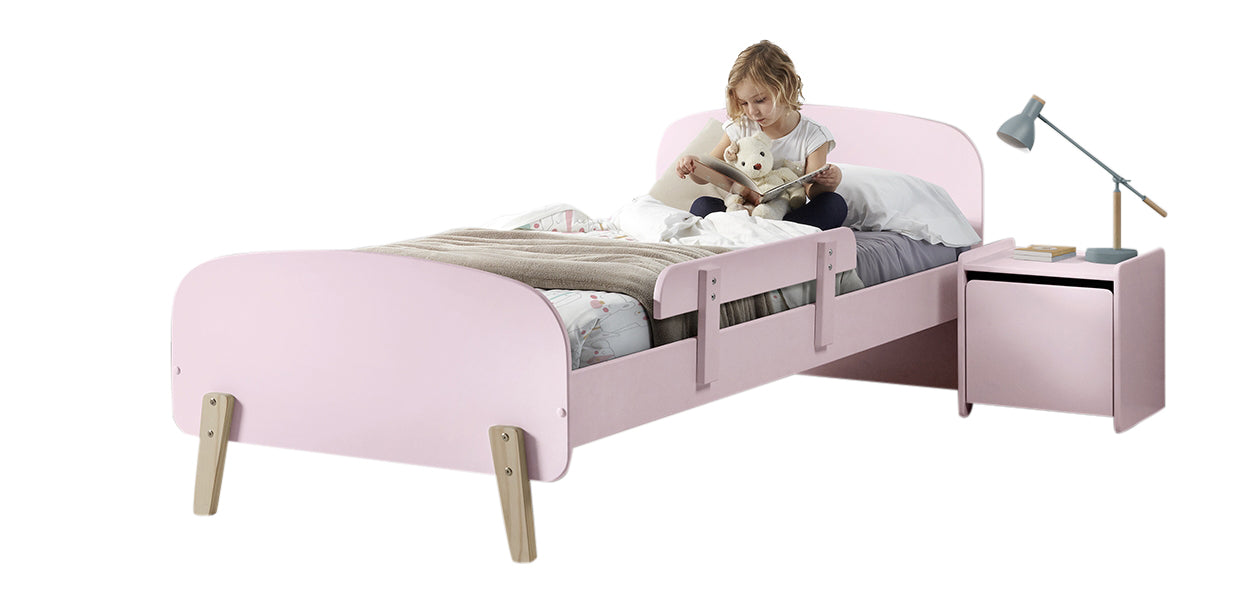 Cette combinaison KIDDY en rose se compose d'un lit (90x200) avec table de chevet et barrière de sécurité.
