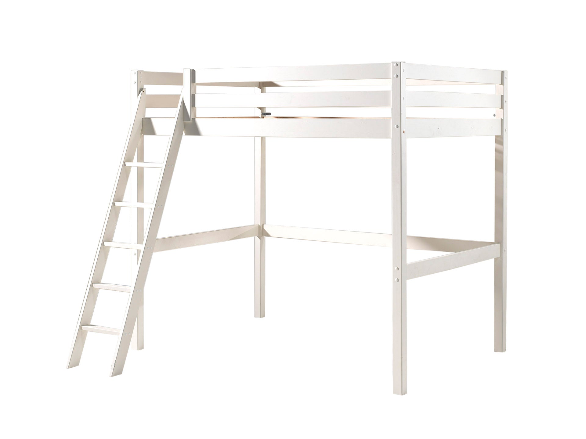 Deze PINO-combinatie bestaat uit een witte PINO mezzanine, een PINO kommode met 4 laden en een PINO zetelbed