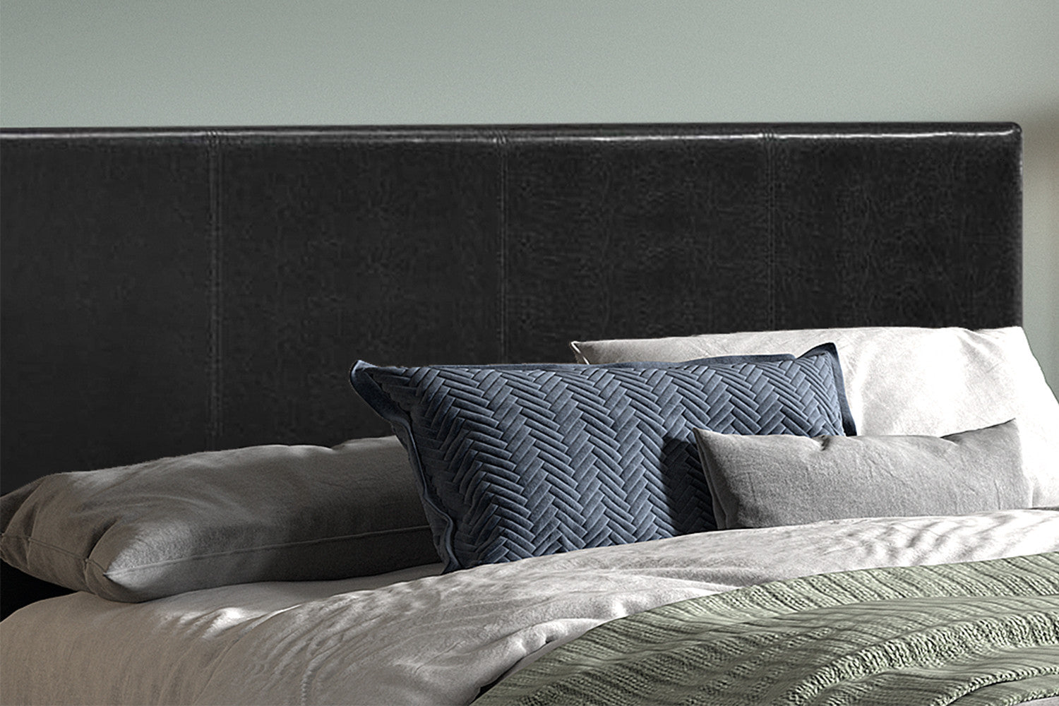 Rousseau - Tweepersoonsbed Roma 140x200 met lattenbodem PU Zwart - 92x150x218 cm
